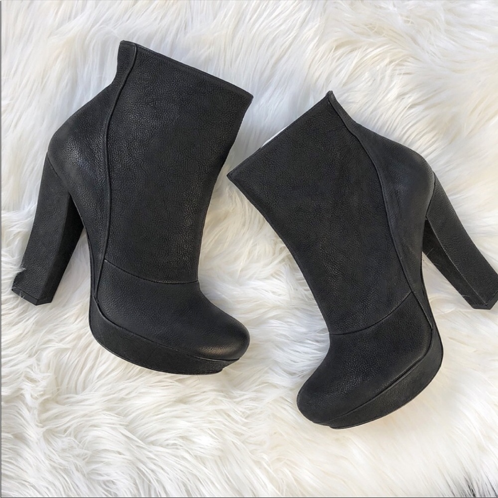NIB Pura Lopez Leather Platform Heel Ankle Boots, Size 39 (8.5)
